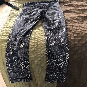 Lululemon wunder under crops